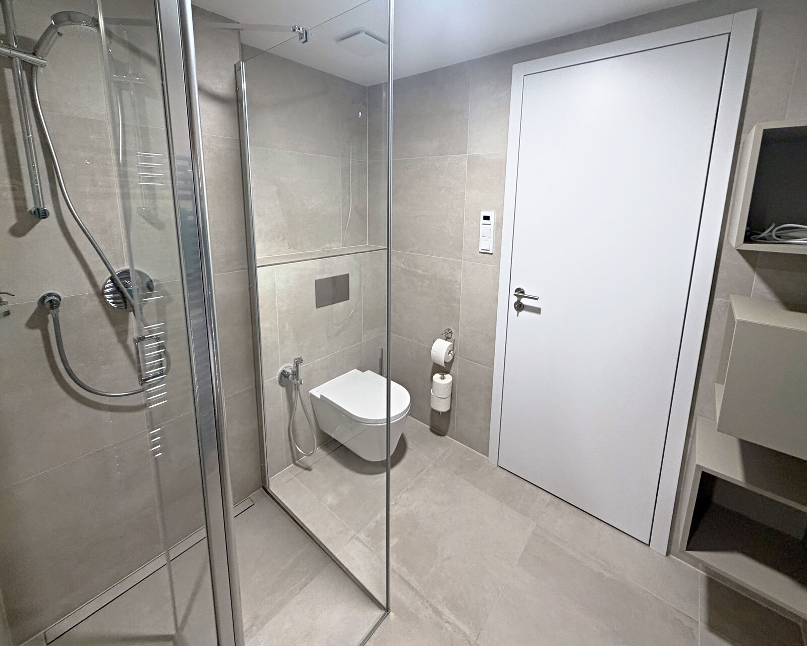 Bathroom with shower and WC